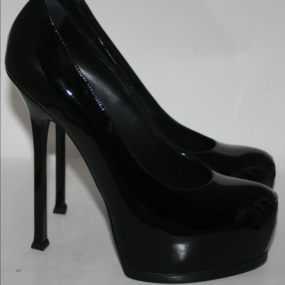 YSL black paten leather heels size 38!